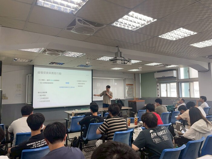 [114.10.13] 專題演講：114-1「化工生技概論」專題講座－台大資工系 鄒介忠博士候選人「從生工到醫工再到資工-跨領域的實務經驗分享」圖片