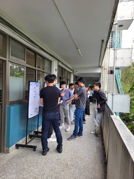 [113.11.11] 課程競賽：113-1「專題研究」成果發表競賽圖片