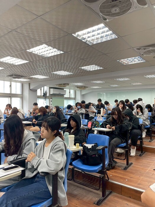 [114.11.10] 專題演講：114-1「化工生技概論」專題講座－星展銀行 數據分析部 陳逸凡協理「關於跨領域-從學校到工作」圖片