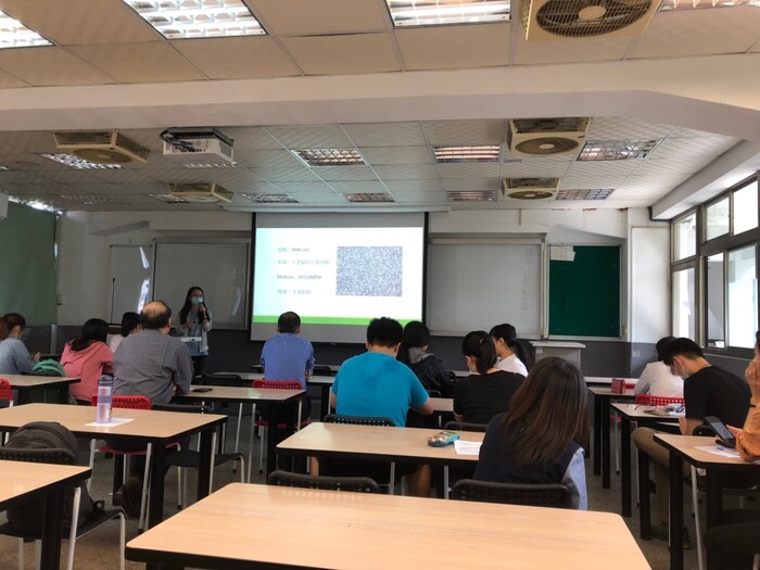 [109.10.26] 競賽：109學年度化工生技系職場實習競賽成果發表圖片